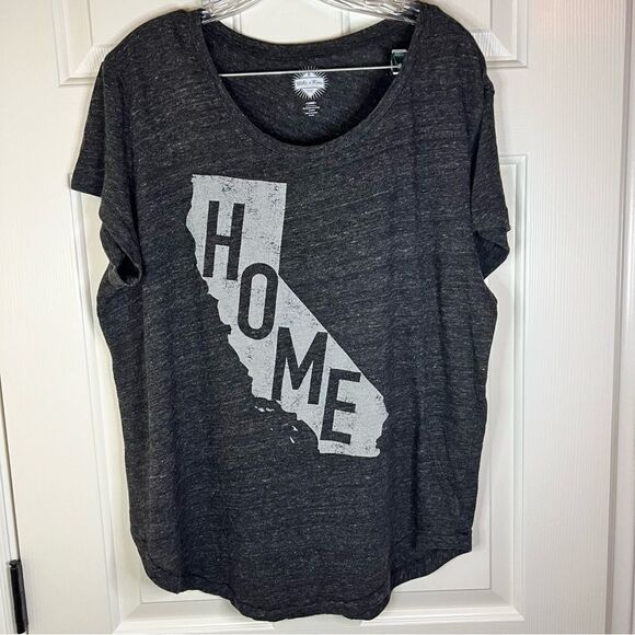 State of Mine Home California Tee Size‎ Large Comfy and Loose Fitting - Picture 1 of 3